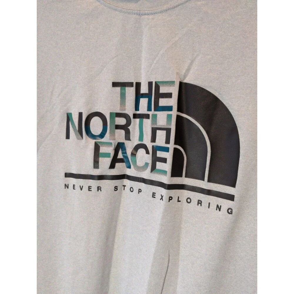 The North Face Flash Dry Mens Long Sleeve Running Shirt Medium Grey Polyester